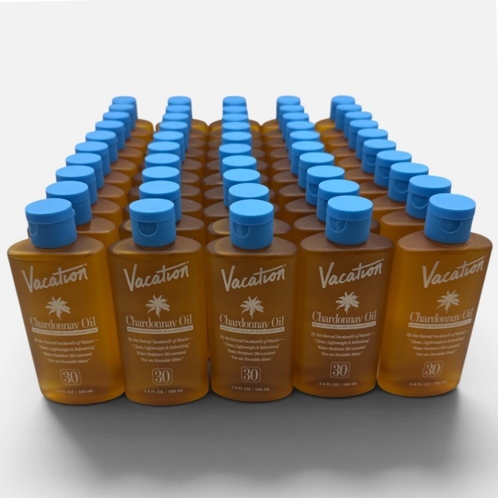 Vacation Chardonnay Oil Sunscreen 50pc Lot 3.4oz SPF 30 Water Resistant Glow